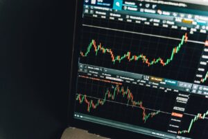 شرح أداة Fibonacci Retracement كيف تحدد نقاط الدخول والخروج؟